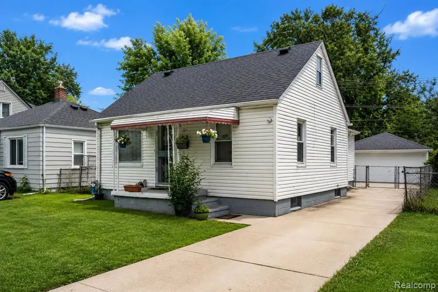 4516 Fleming, Dearborn Heights, MI 48125 - #2