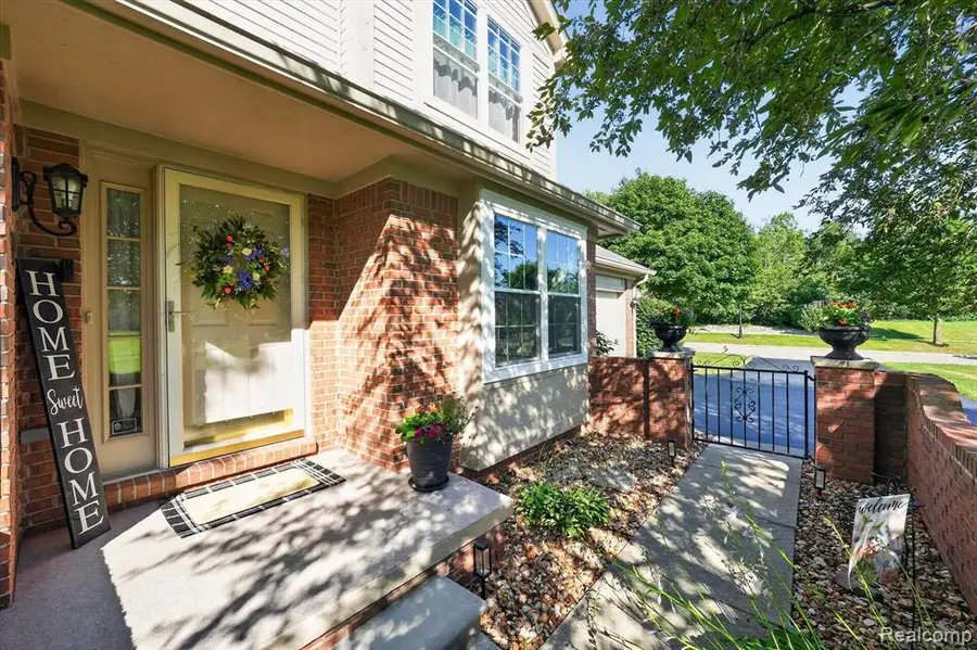 10301 Golfside, Grand Blanc, MI 48439 - #3
