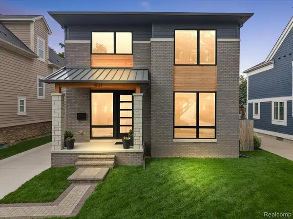 1821 Hazel, Birmingham, MI 48009