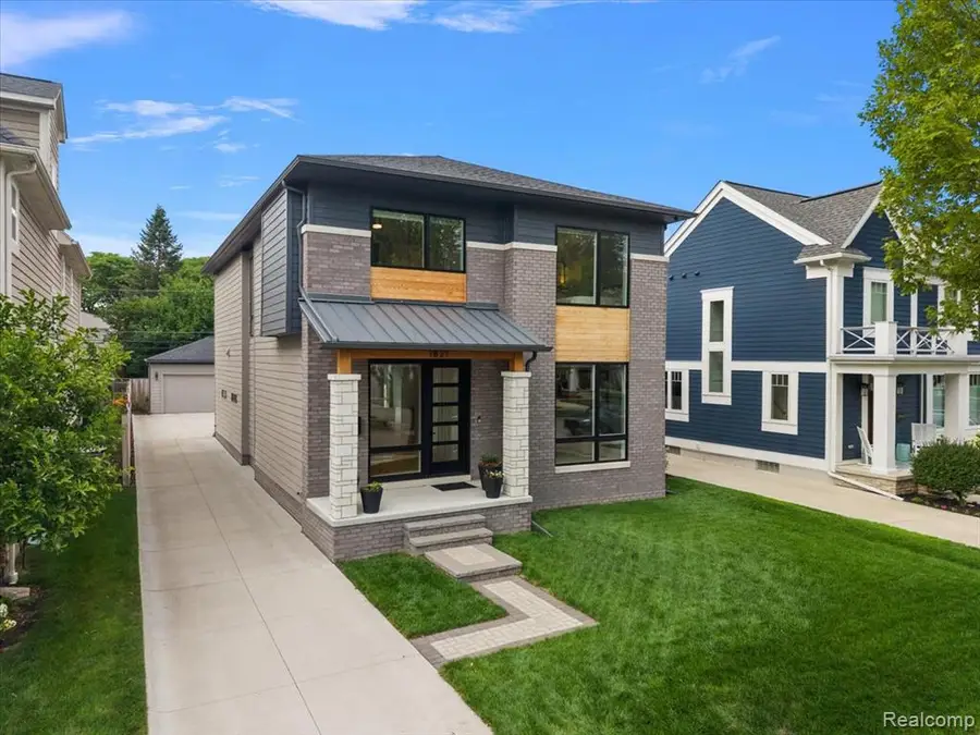 1821 Hazel, Birmingham, MI 48009 - #3
