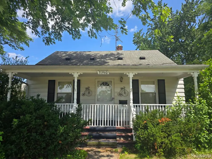 31940 Maplewood, Garden City, MI 48135 - #2