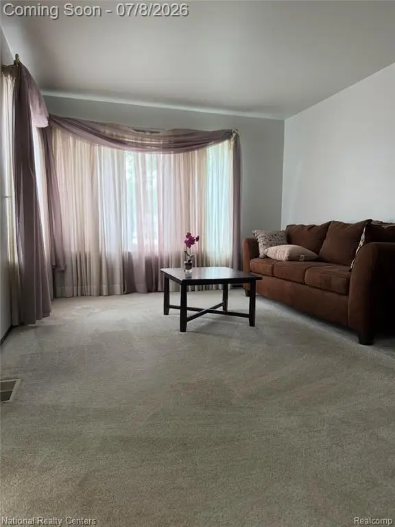 14400 Stonehouse, Livonia, MI 48154 - #2