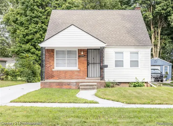 19372 Sunderland, Detroit, MI 48219