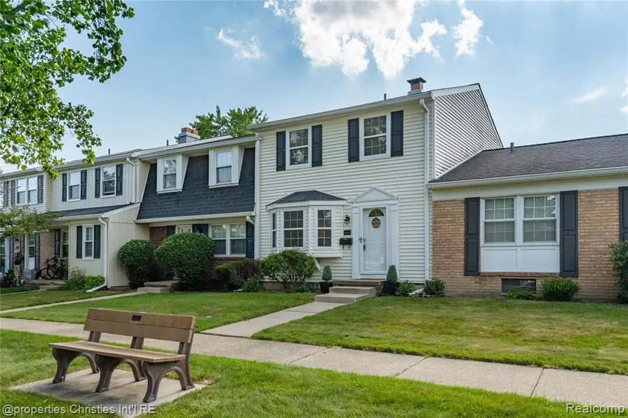 20161 Silver Spring, Northville, MI 48167 - #2