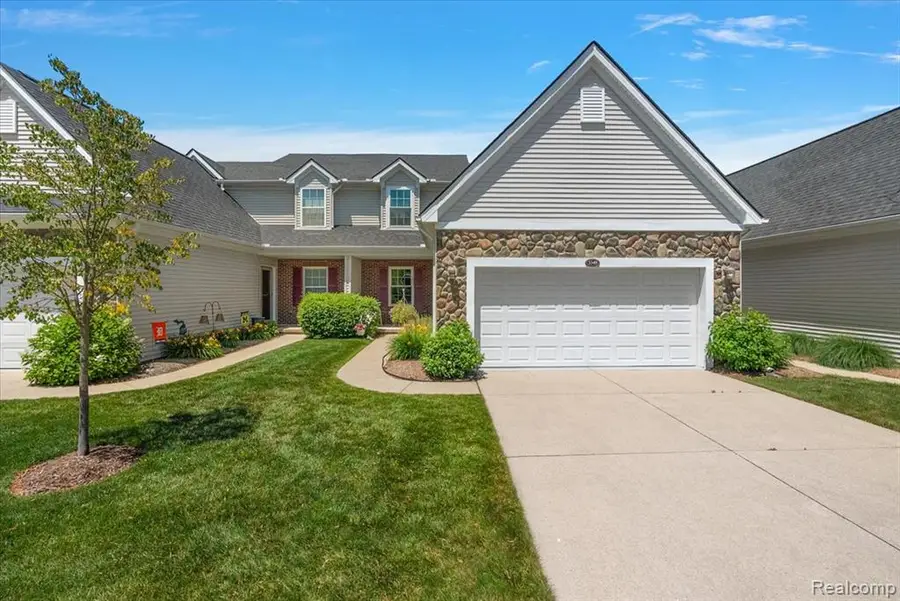 3349 Grove, Auburn Hills, MI 48326 - #2