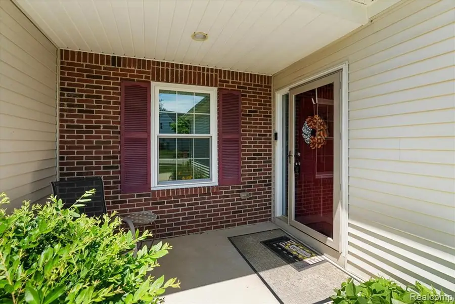 3349 Grove, Auburn Hills, MI 48326 - #3