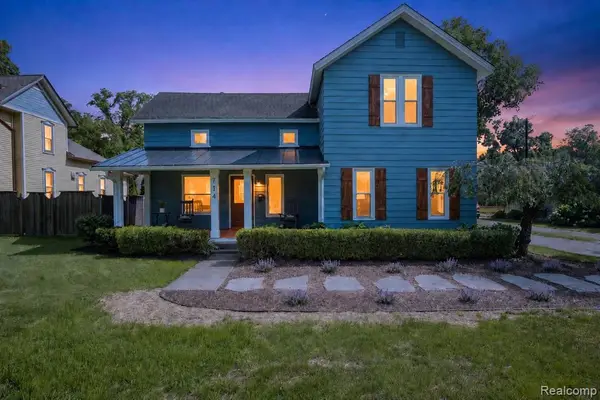 714 Atlantic, Milford, MI 48381