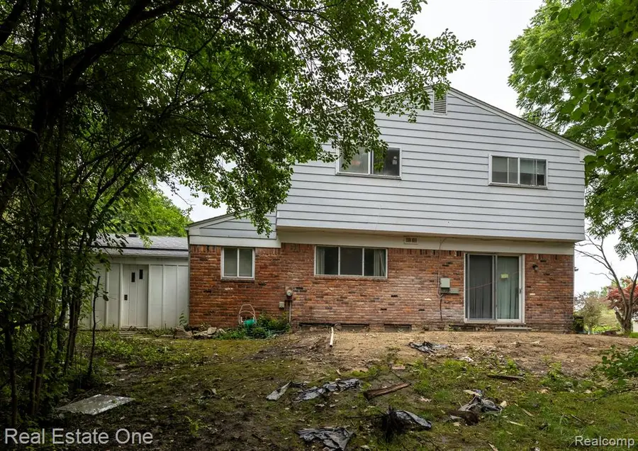 4259 Pinecroft, West Bloomfield, MI 48322 - #3
