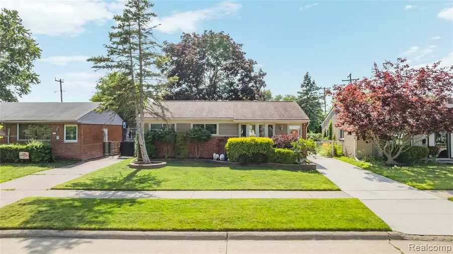 8561 Liberty, Westland, MI 48185 - #3