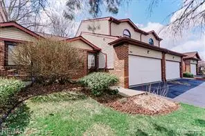 9039 Lake E #45, Clarkston, MI  - #2