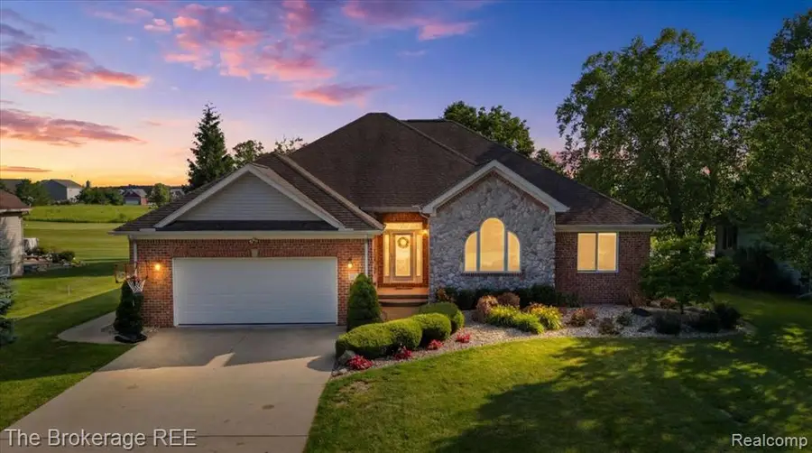 9120 Woodridge, Davison, MI 48423 - #2