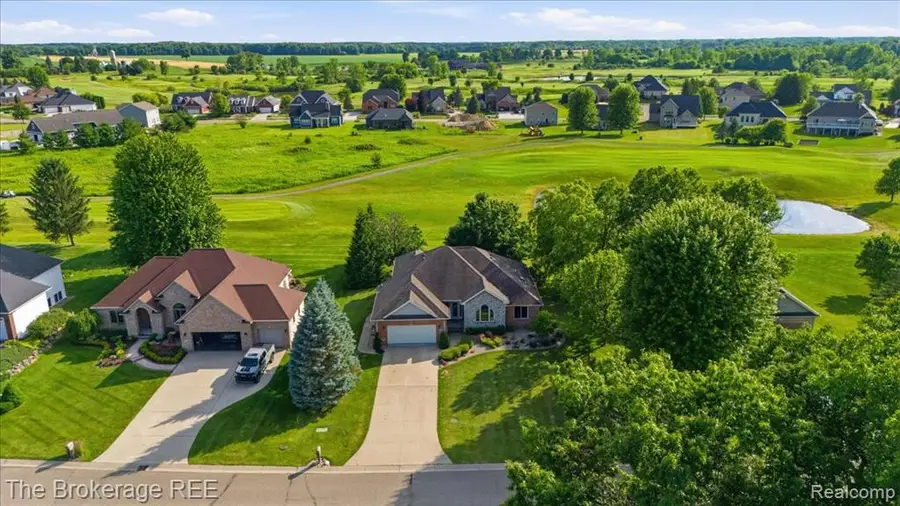 9120 Woodridge, Davison, MI 48423 - #3