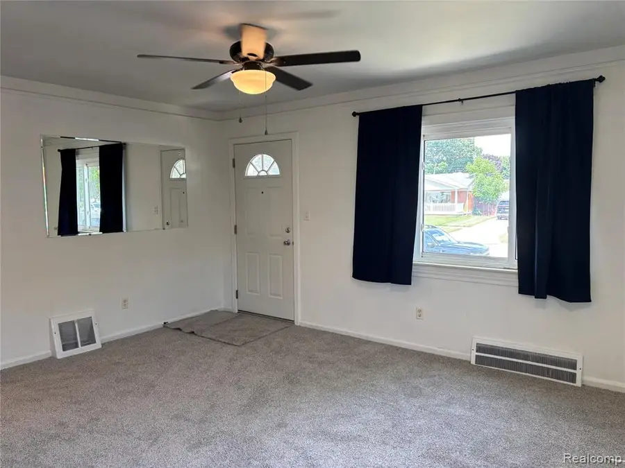 17588 Quarry, Riverview, MI 48193 - #2