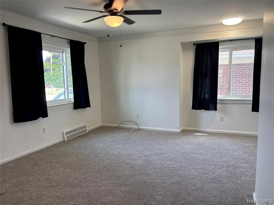 17588 Quarry, Riverview, MI 48193 - #3