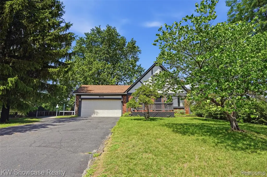 2441 Amelia, Highland, MI 48356 - #1