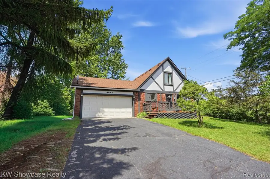 2441 Amelia, Highland, MI 48356 - #2