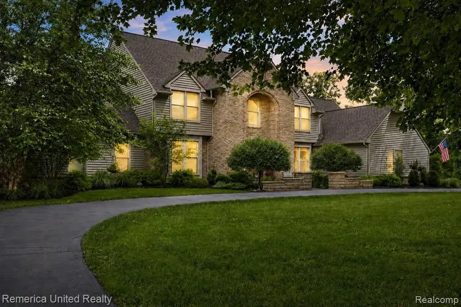 12825 Larkins, Brighton, MI 48114 - #2