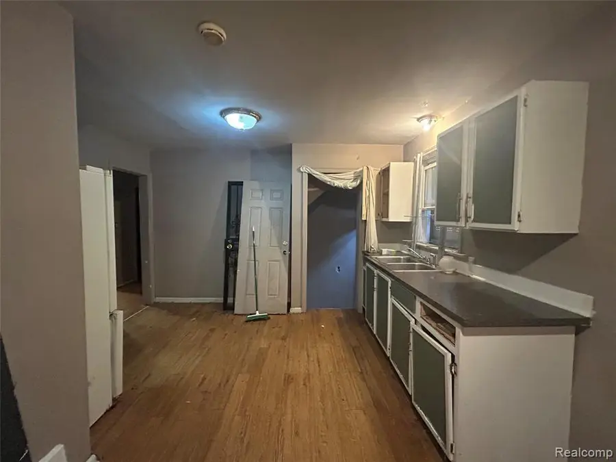 6378 Brace, Detroit, MI 48228 - #3