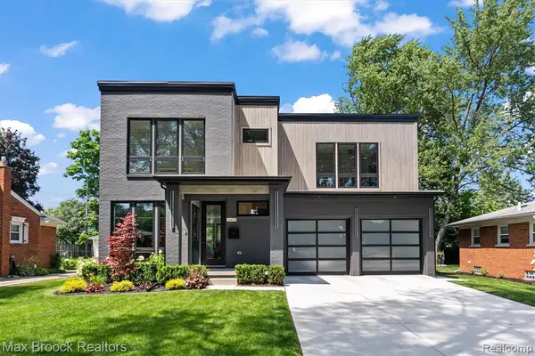 1673 Hazel, Birmingham, MI 48009