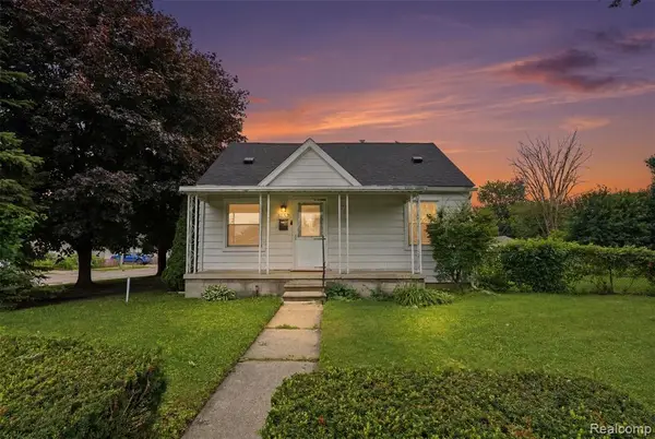 1642 Lathers, Garden City, MI 48135