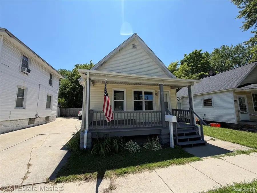 1016 Gillett, Port Huron, MI 48060 - #2
