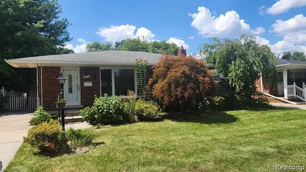 8315 Arnold, Dearborn Heights, MI 48127