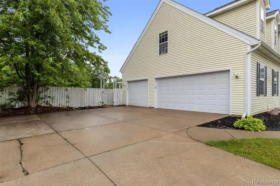 13046 Stony Brook, Linden, MI 48451 - #3