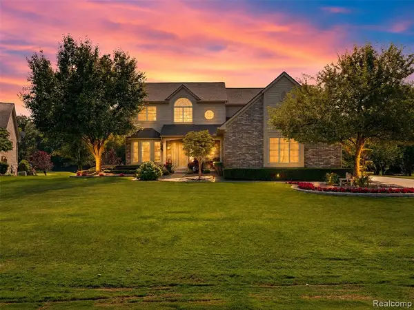 7903 Turnberry, Whitmore Lake, MI 48189