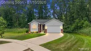 29561 S Pine Grove, New Boston, MI 48164