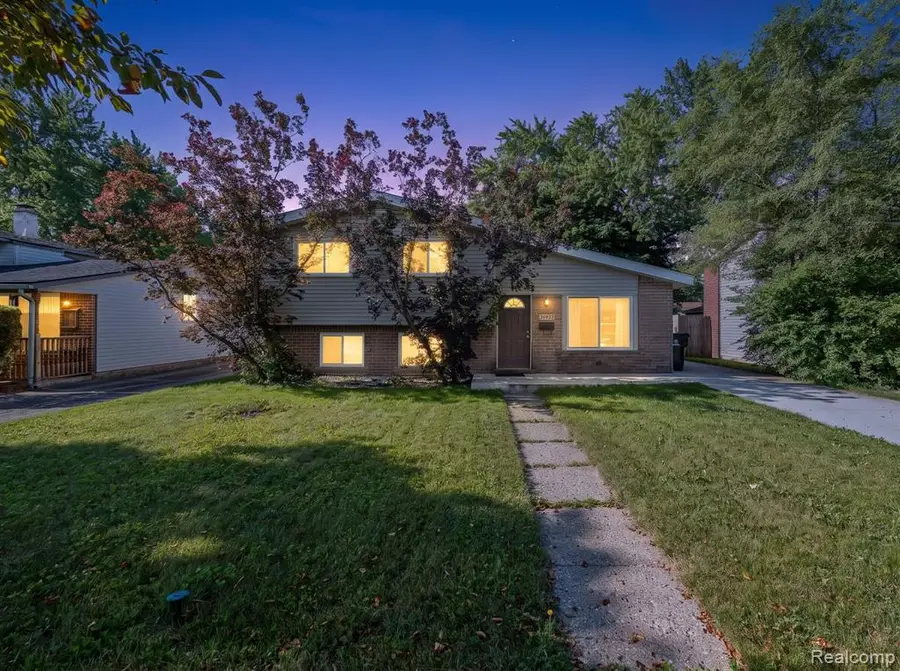30933 Grandview, Westland, MI 48186 - #2
