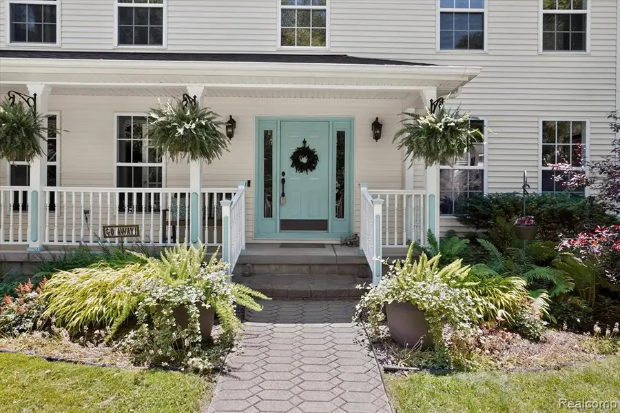 7071 W Grand River, Fowlerville, MI 48836 - #3