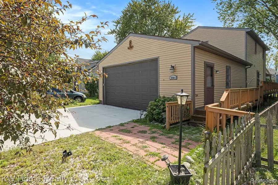 37881 Sunnybrook, Harrison Township, MI 48045 - #3