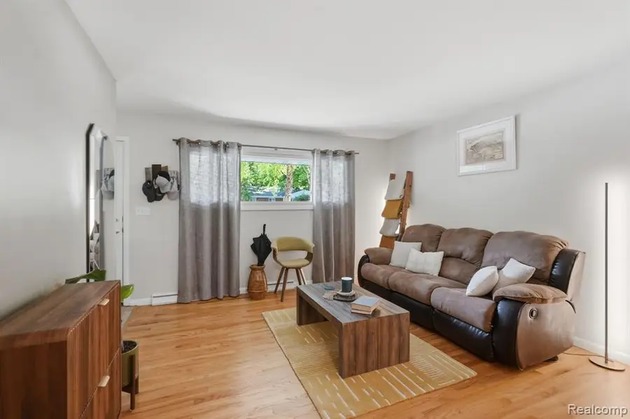 1061 Western, Ann Arbor, MI 48103 - #3