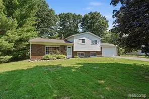 7208 Banks, Waterford, MI 48327 - #1