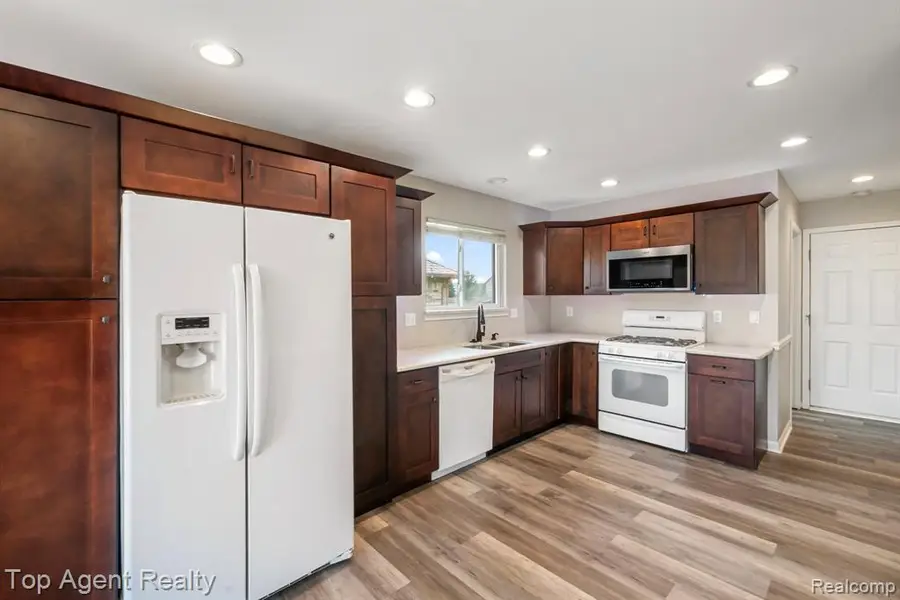 52806 Muirfield, New Baltimore, MI 48051 - #3