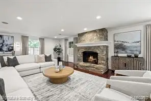 182 Chewton, Bloomfield Hills, MI 48301 - #3