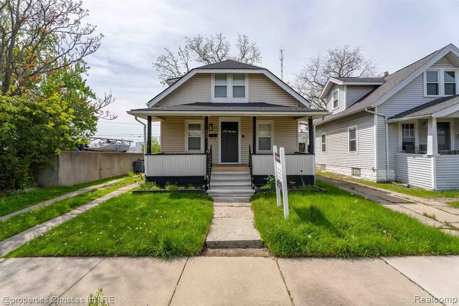 988 E Troy, Ferndale, MI 48220 - #2