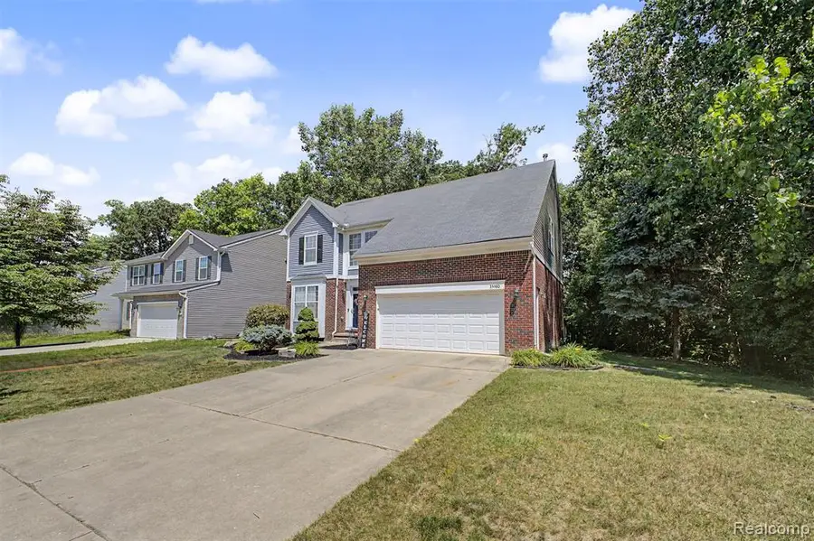 33480 Birchlawn, Westland, MI 48185 - #2