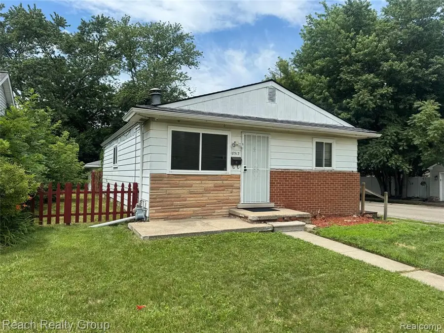 18513 Centralia, Redford, MI 48240 - #2