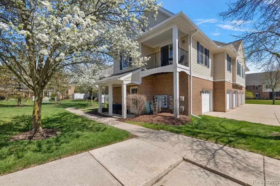 2880 Cottonwood #c, Waterford, MI 48328 - #3