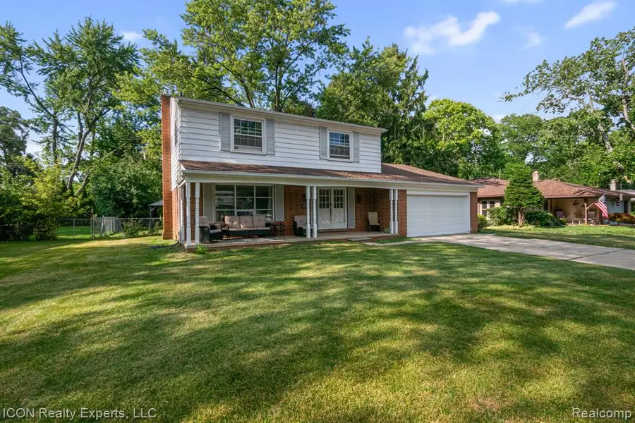 30280 Woodgate, Southfield, MI 48076 - #2