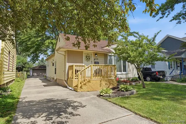 4108 Edgar, Royal Oak, MI 48073