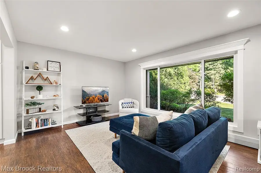 139 Wimbleton, Birmingham, MI 48009 - #2
