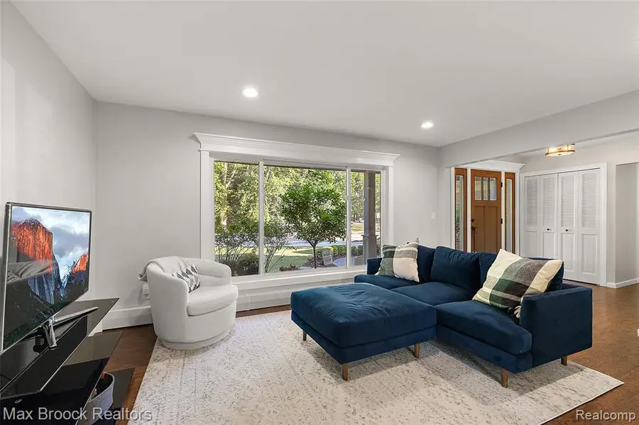 139 Wimbleton, Birmingham, MI 48009 - #3