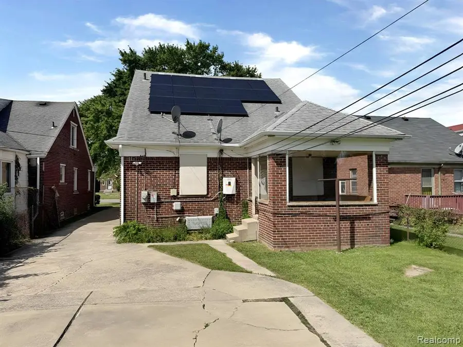 18700 Whitcomb, Detroit, MI 48235 - #3