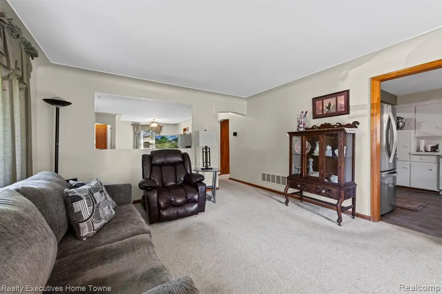5615 Althea, Utica, MI 48316 - #3