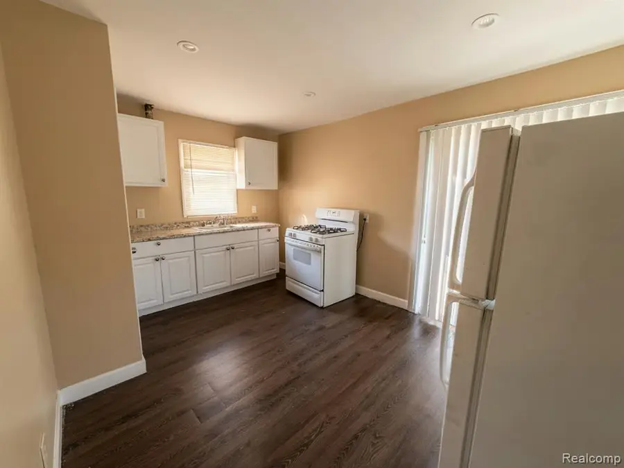20196 Hartwell, Detroit, MI 48235 - #3