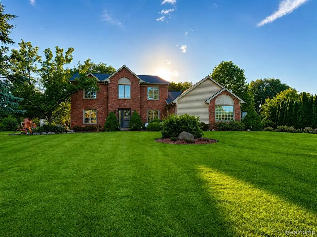 1817 Deer View, Howell, MI 48843 - #1