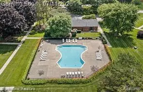 775 E Fox Hills, Bloomfield Hills, MI 48304 - #3