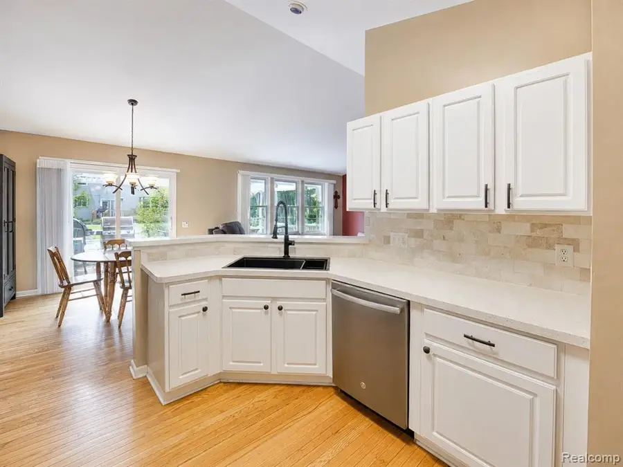 6564 Enchanted, Ypsilanti, MI 48197 - #2